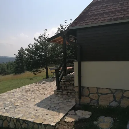 Zeleni Breg Tatil Evi *