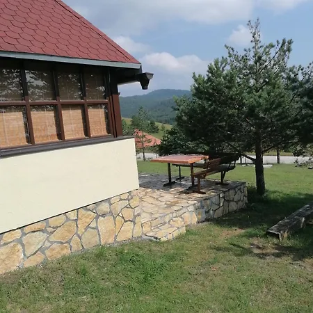 Tatil Evi Zeleni Breg *